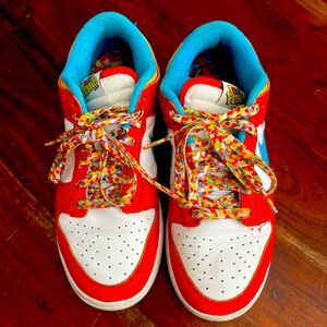 Nike Dunk Low QS LeBron James Fruity Pebbles